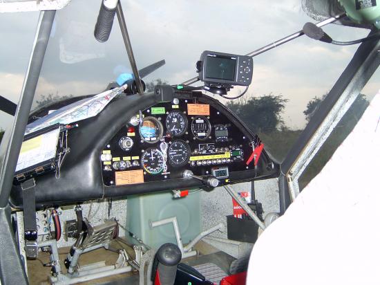 IKAR Ai 10 Cockpit